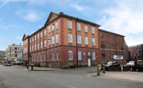 Chester railway station luxury apartment